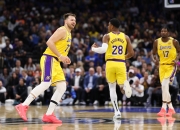 B体育登录-洛杉矶湖人：提高配合默契，迎接强敌挑战的简单介绍