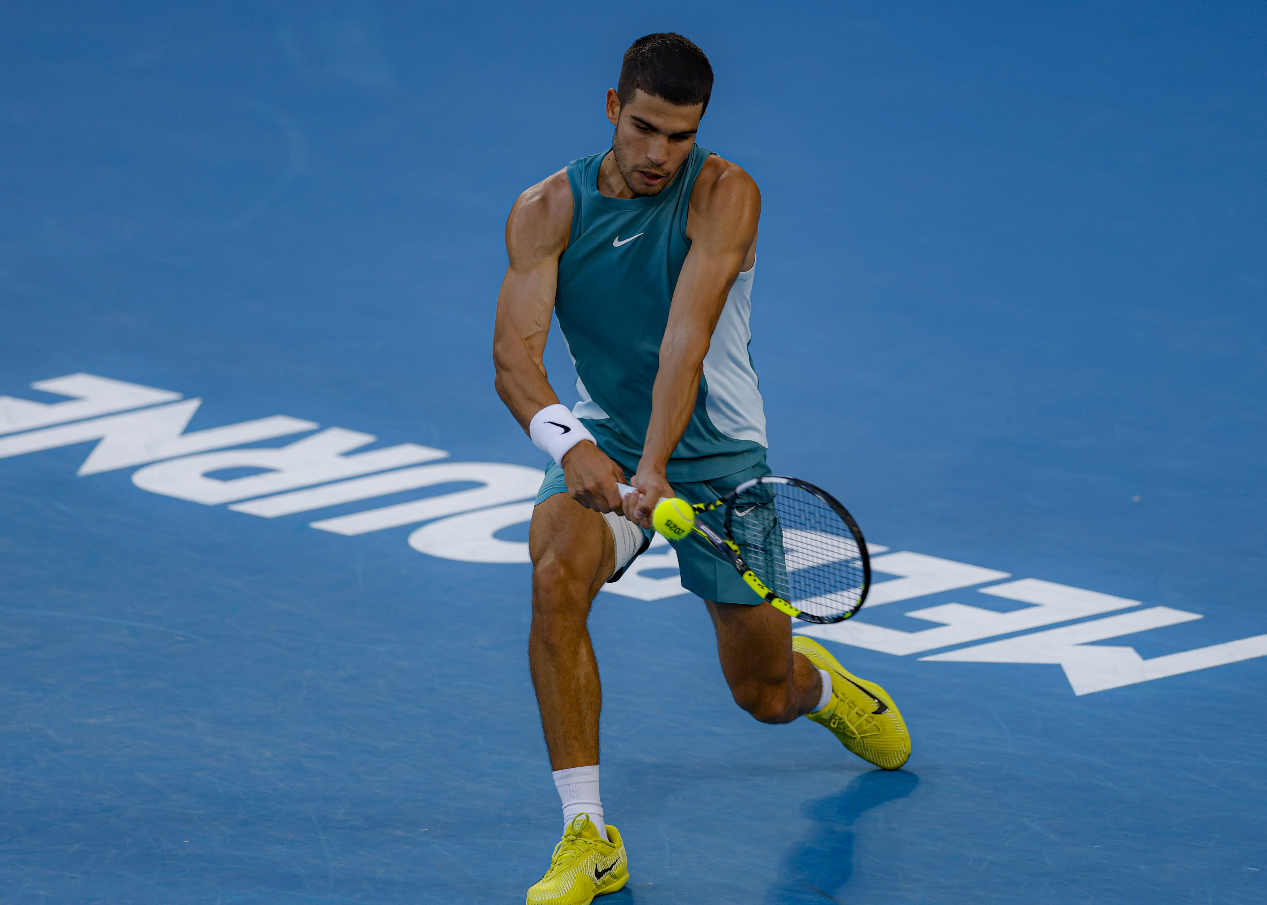 西班牙队轻松晋级,实力不容小觑的简单介绍 西班牙队轻松晋级,实力不容小觑的简单介绍