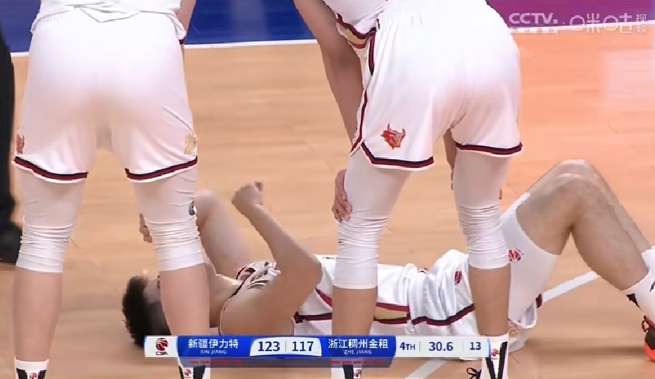 江苏主场力克新疆，豪取两连胜