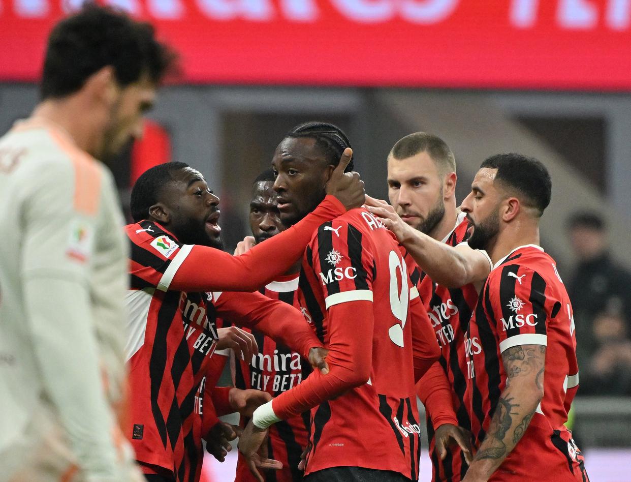 意大利联赛话题热议，球队备战备受关注的简单介绍