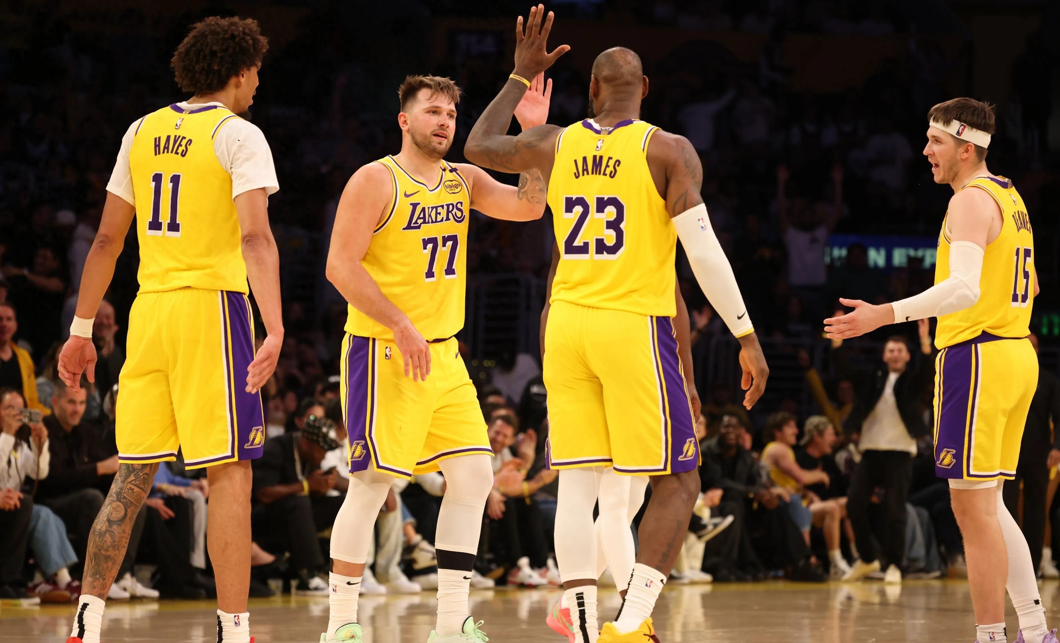 步行者再胜湖人,取得连胜 步行者再胜湖人,取得连胜