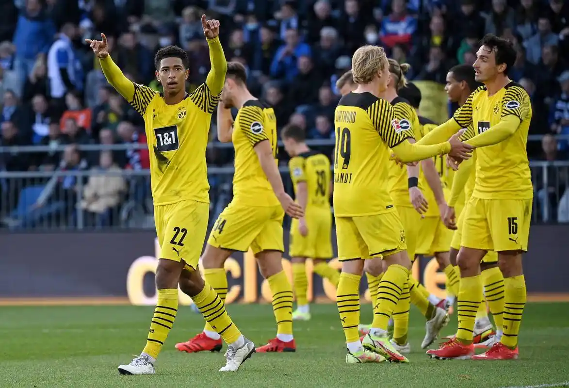 关于多特蒙德力克莱比锡RB，德甲前四铁三角再次崭露锋芒的信息